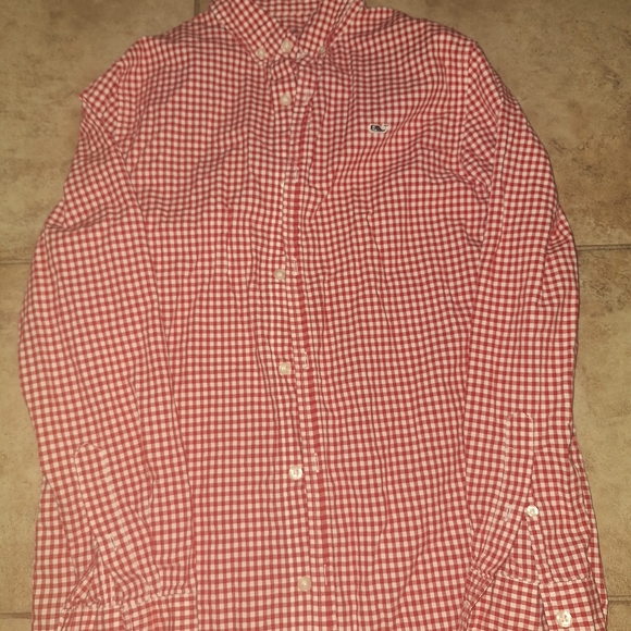 Red and white vineyard vine button down shirt L 18 - Picture 1 of 4